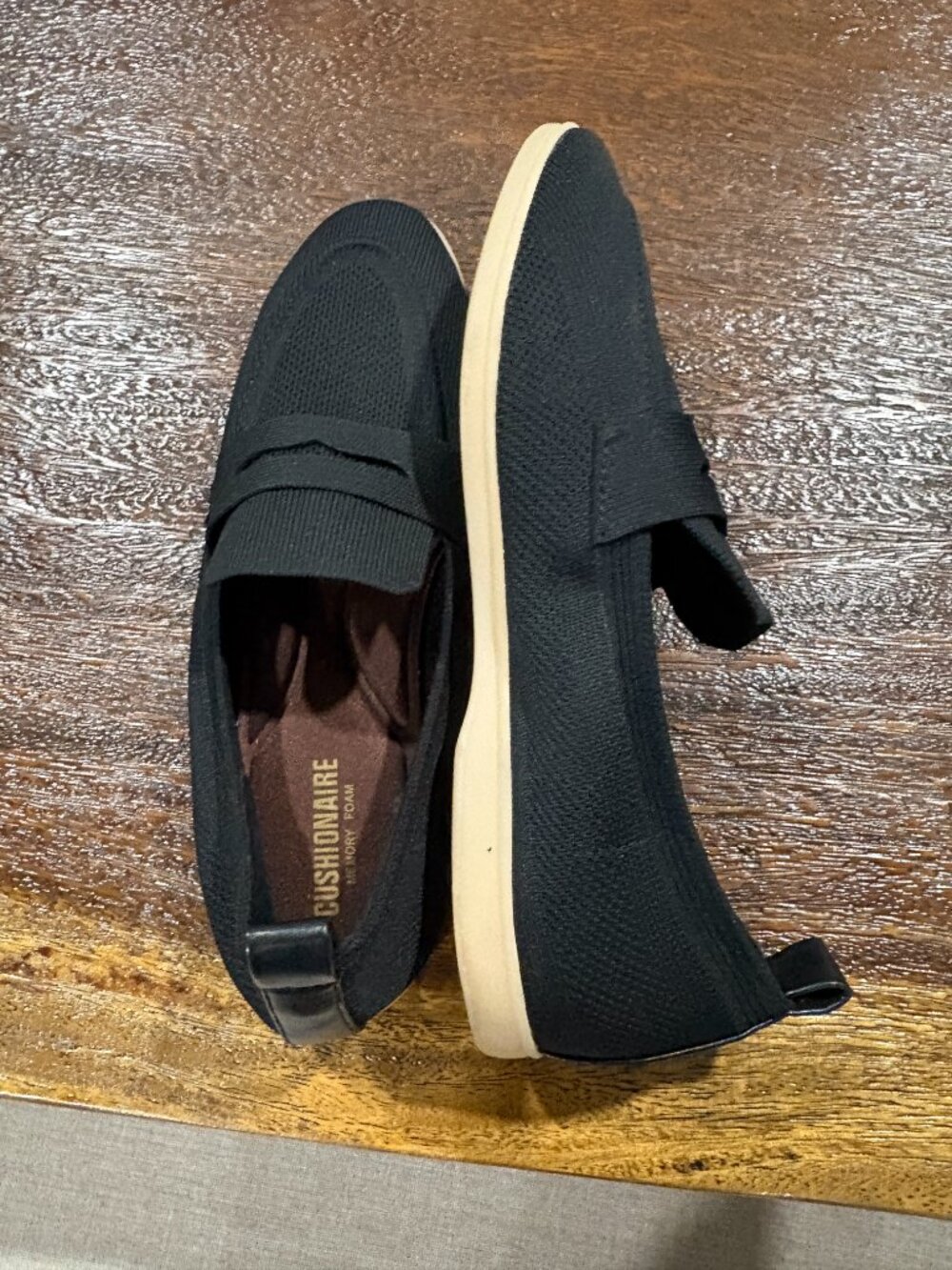 Cushionaire Ladies Loafers Slip On Shoes  sz 11 11M Black EUC - Picture 2 of 3